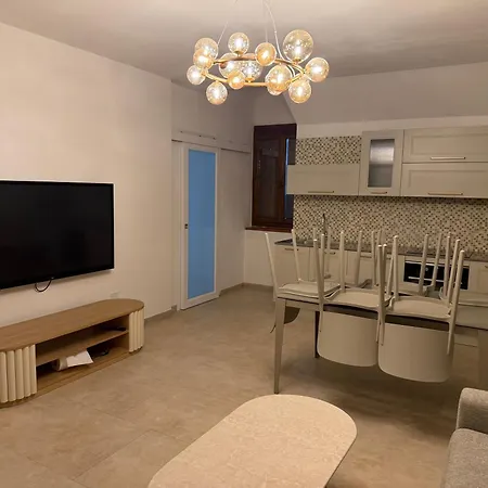 Emily House Apartment *